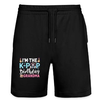 I'm The K-Pop Birthday Grandma - Stanley/Stella Unisex Bio Joggingshorts Trainer  - Schwarz - Vorne - Nik (191cm) & Marisol (170cm)