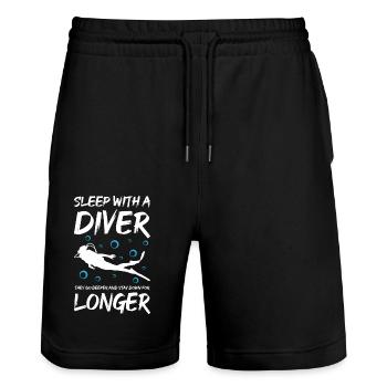 Sleep With A Diver - Stanley/Stella Unisex Bio Joggingshorts Trainer  - Schwarz - Vorne - Nik (191cm) & Marisol (170cm)
