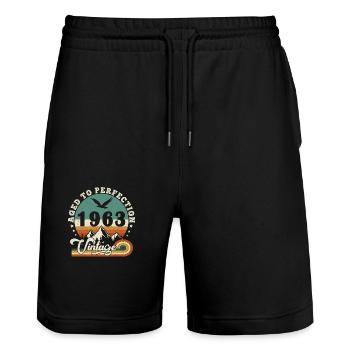 Aged to perfection 1964 Retro -Edition 2025. - Stanley/Stella Trainer Unisex Organic Jogging Shorts - black - Front - Nik (191cm) & Marisol (170cm)