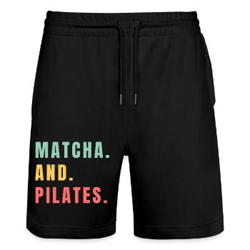 MATCHA AND PILATES - Stanley/Stella Unisex Bio Joggingshorts Trainer  - Schwarz - Vorne - Nik (191cm) & Marisol (170cm)