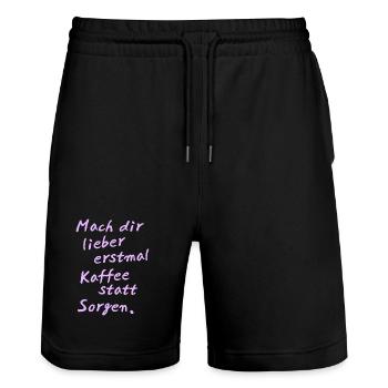 Mach dir lieber erstmal Kaffee statt Sorgen - Stanley/Stella Unisex Bio Joggingshorts Trainer  - Schwarz - Vorne - Nik (191cm) & Marisol (170cm)