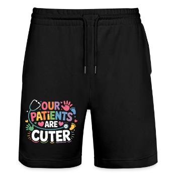 Unsere Patienten sind CutER - Stanley/Stella Unisex Bio Joggingshorts Trainer  - Schwarz - Vorne - Nik (191cm) & Marisol (170cm)