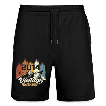 11. Geburtstag - Legendär Seit November 2014 - Stanley/Stella Unisex Bio Joggingshorts Trainer  - Schwarz - Vorne - Nik (191cm) & Marisol (170cm)