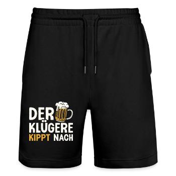 Der Klügere kippt nach Bier Party Bierchen Saufen - Stanley/Stella Unisex Bio Joggingshorts Trainer  - Schwarz - Vorne - Nik (191cm) & Marisol (170cm)
