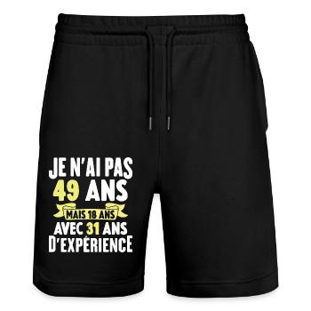 Je N'ai Pas 49 Ans Cadeau Humour D'anniversaire - Short de jogging bio TRAINER Stanley/Stella unisexe - noir - Devant - Nik (191cm) & Marisol (170cm)