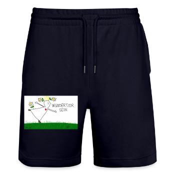 Wundertier sein. - Stanley/Stella Unisex Bio Joggingshorts Trainer  - Dark navy - Vorne - Nik (191cm) & Marisol (170cm)