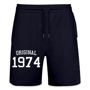 Original 1974 50e anniversaire hommes femmes 50 ans - Short de jogging bio TRAINER Stanley/Stella unisexe - marine foncé - Devant - Nik (191cm) & Marisol (170cm)
