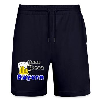 Oans Zwoa Bayern Bier Geschenk - Stanley/Stella Unisex Bio Joggingshorts Trainer  - Dark navy - Vorne - Nik (191cm) & Marisol (170cm)