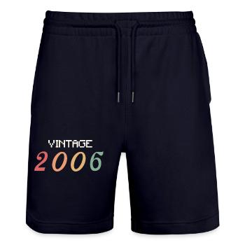 T-Shirt 20 Ans 2006 Grunge Distressed - Short de jogging bio TRAINER Stanley/Stella unisexe - marine foncé - Devant - Nik (191cm) & Marisol (170cm)