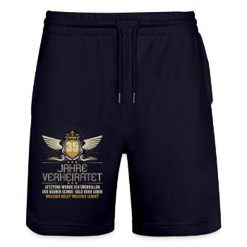 35 Jahre verheiratet zynisch 35.Hochzeitstag - Stanley/Stella Unisex Bio Joggingshorts Trainer  - Dark navy - Vorne - Nik (191cm) & Marisol (170cm)