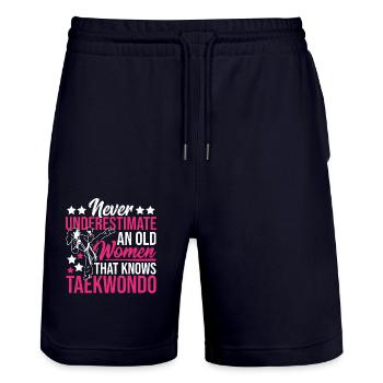 Unterschätze niemals eine alte Frau Taekwondo - Stanley/Stella Unisex Bio Joggingshorts Trainer  - Dark navy - Vorne - Nik (191cm) & Marisol (170cm)