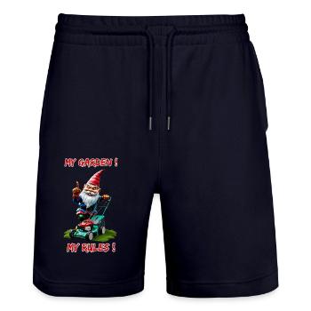 My Garden! My Rules-Rasenmäher Gartenzwerg Gärtner - Stanley/Stella Unisex Bio Joggingshorts Trainer  - Dark navy - Vorne - Nik (191cm) & Marisol (170cm)