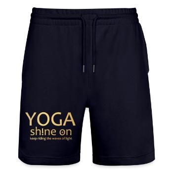 Yoga Shirt Shine On Gold, Spirituelle Weisheit - Stanley/Stella Unisex Bio Joggingshorts Trainer  - Dark navy - Vorne - Nik (191cm) & Marisol (170cm)