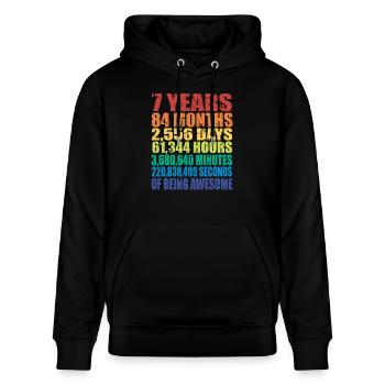 Lustiges Geschenk zum 7. Geburtstag, Alter 7 Jahre alt - Stanley/Stella Unisex Bio-Hoodie CRUISER  - Schwarz - Vorne - Alina (178cm) & Michal (187cm)
