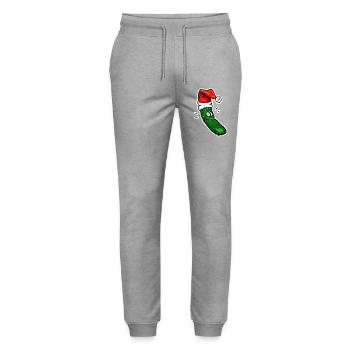 Weihnachtsgurke mit Santa Muetze - Stanley/Stella Unisex Bio Jogginghose Mover  - Grau meliert - Vorne - Marisol (170cm) & Nik (191cm)