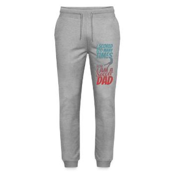 Fußball Papa - Stanley/Stella Unisex Bio Jogginghose Mover  - Grau meliert - Vorne - Marisol (170cm) & Nik (191cm)
