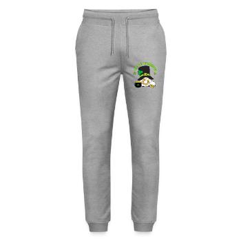Lass uns den Kleeblatt bekommen, Leprechaun Tee - Stanley/Stella Unisex Bio Jogginghose Mover  - Grau meliert - Vorne - Marisol (170cm) & Nik (191cm)