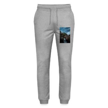 Orion-Sternbild über einem erstaunlichen Fluss - Stanley/Stella Unisex Bio Jogginghose Mover  - Grau meliert - Vorne - Marisol (170cm) & Nik (191cm)