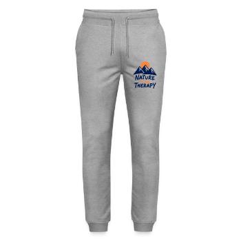Nature is my Therapy Berge für Wanderer - Stanley/Stella Unisex Bio Jogginghose Mover  - Grau meliert - Vorne - Marisol (170cm) & Nik (191cm)