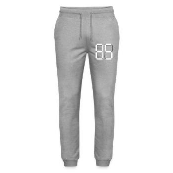 NUMMER 85 Fünfundachtzig Geschenk Digital - Stanley/Stella Unisex Bio Jogginghose Mover  - Grau meliert - Vorne - Marisol (170cm) & Nik (191cm)