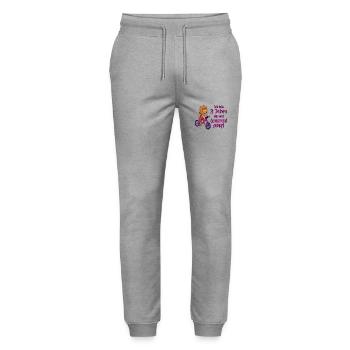 Mädchen 3 Jahre alt und Profi auf dem Laufrad - Stanley/Stella Unisex Bio Jogginghose Mover  - Grau meliert - Vorne - Marisol (170cm) & Nik (191cm)