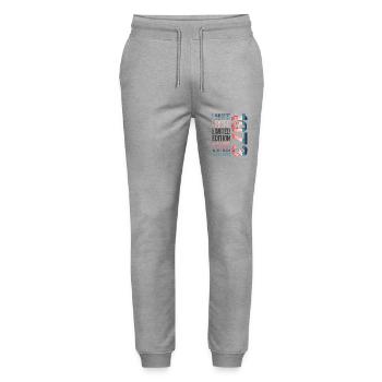 Edition limitée depuis 1973 Anniversaire Millésime 1973 - Pantalon de jogging bio MOVER Stanley/Stella unisexe - gris chiné - Devant - Marisol (170cm) & Nik (191cm)