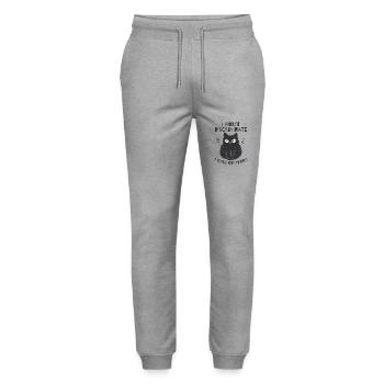 Ich diskriminiere nicht, ich hasse jeden - Stanley/Stella Unisex Bio Jogginghose Mover  - Grau meliert - Vorne - Marisol (170cm) & Nik (191cm)