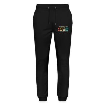 Legendär seit 1982 Original 1982 - Stanley/Stella Unisex Bio Jogginghose Mover  - Schwarz - Vorne - Marisol (170cm) & Nik (191cm)