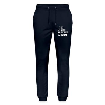 Essen Schlafen Metzgern Wiederholen - Stanley/Stella Unisex Bio Jogginghose Mover  - Navy - Vorne - Marisol (170cm) & Nik (191cm)