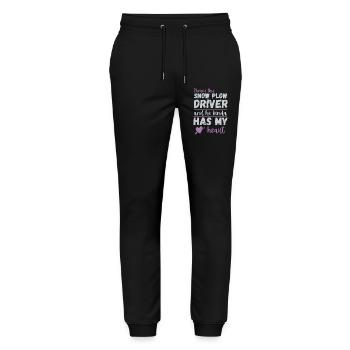 Schneepflugfahrer hat mein Herz – Geschenk romantischer Ehefrau - Stanley/Stella Unisex Bio Jogginghose Mover  - Schwarz - Vorne - Marisol (170cm) & Nik (191cm)