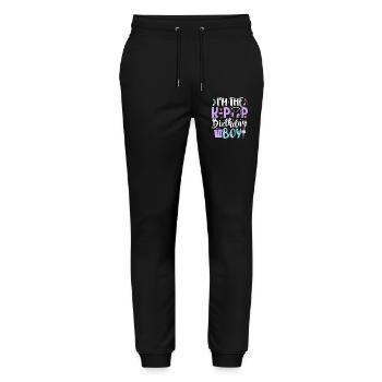 I'm The K Pop Birthday Boy - Stanley/Stella Unisex Bio Jogginghose Mover  - Schwarz - Vorne - Marisol (170cm) & Nik (191cm)