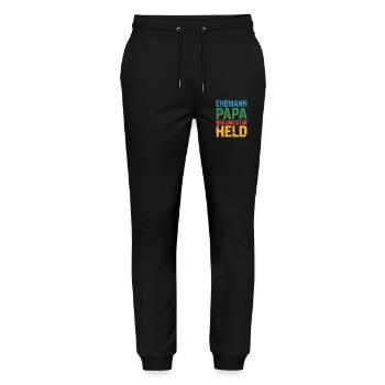 Papa Ehemann Grillheld Grillmeister Geschenk - Stanley/Stella Unisex Bio Jogginghose Mover  - Schwarz - Vorne - Marisol (170cm) & Nik (191cm)