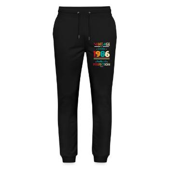 Anniversaire 40 ans - Vintage - Octobre 1986 - Pantalon de jogging bio MOVER Stanley/Stella unisexe - noir - Devant - Marisol (170cm) & Nik (191cm)