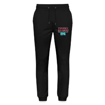 Statement Ruhestand Opa Senior Großvater - Stanley/Stella Unisex Bio Jogginghose Mover  - Schwarz - Vorne - Marisol (170cm) & Nik (191cm)