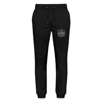 Geschenk für Agatha - Stanley/Stella Unisex Bio Jogginghose Mover  - Schwarz - Vorne - Marisol (170cm) & Nik (191cm)