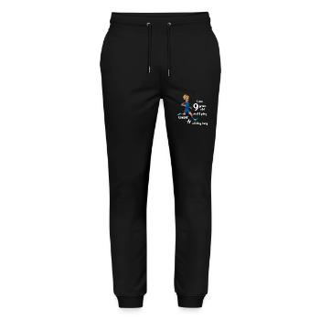 Mädchen schießt den Fußball - Ich bin 9 Jahre - Stanley/Stella Unisex Bio Jogginghose Mover  - Schwarz - Vorne - Marisol (170cm) & Nik (191cm)