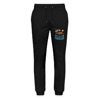 Und zack Vierzig - Stanley/Stella Unisex Bio Jogginghose Mover  - Schwarz - Vorne - Marisol (170cm) & Nik (191cm)