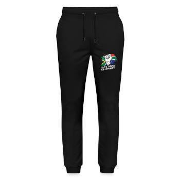 Not South African But Supportive South Africa - Stanley/Stella Unisex Bio Jogginghose Mover  - Schwarz - Vorne - Marisol (170cm) & Nik (191cm)
