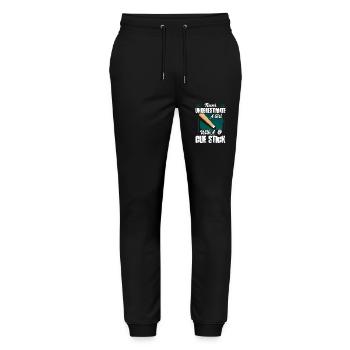 Une fille avec un bâton de queue Billard billard billard jouer - Pantalon de jogging bio MOVER Stanley/Stella unisexe - noir - Devant - Marisol (170cm) & Nik (191cm)