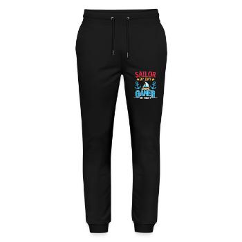 Segeln trifft Gaming Design - Stanley/Stella Unisex Bio Jogginghose Mover  - Schwarz - Vorne - Marisol (170cm) & Nik (191cm)