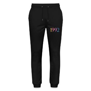 Jahr 1992, 30 Jahre alt, Geschenk zum 30. Geburtstag - Stanley/Stella Unisex Bio Jogginghose Mover  - Schwarz - Vorne - Marisol (170cm) & Nik (191cm)