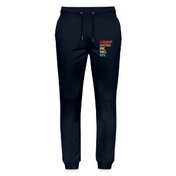Epic & Legendary Born in 2019: 5th Anniversary - Stanley/Stella Mover Unisex Organic Jogging Trousers - navy - Front - Marisol (170cm) & Nik (191cm)