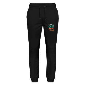 Chefin Geschenk - Stanley/Stella Unisex Bio Jogginghose Mover  - Schwarz - Vorne - Marisol (170cm) & Nik (191cm)