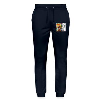Summer Feeling: Regenbogen über einer brasilianisc - Stanley/Stella Unisex Bio Jogginghose Mover  - Navy - Vorne - Marisol (170cm) & Nik (191cm)