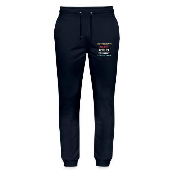 Ich habe selektiv gehört, dass Sie nicht ausgewählt wurden - Stanley/Stella Unisex Bio Jogginghose Mover  - Navy - Vorne - Marisol (170cm) & Nik (191cm)