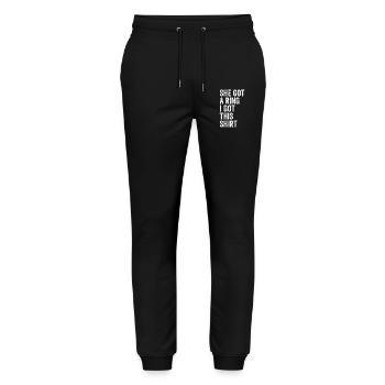 Sie Hat Einen Ring Ich Hab Dieses Hemd Lustige Verlobung - Stanley/Stella Unisex Bio Jogginghose Mover  - Schwarz - Vorne - Marisol (170cm) & Nik (191cm)