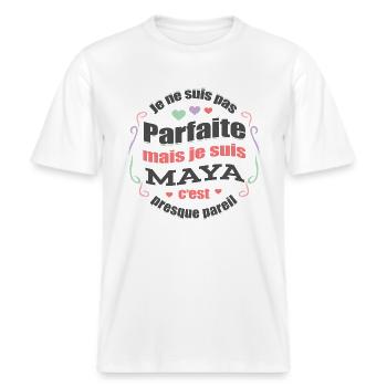 MAYA PARFAITE - PRENOM MAYA -  T-shirt unisexe RELAXED FIT en coton bio - blanc - Devant - Alina (178cm) & Michal (187cm)