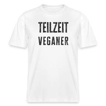 Teilzeit Veganer Stempel-Design -  RELAXED FIT Unisex Organic T-Shirt - Weiß - Vorne - Alina (178cm) & Michal (187cm)