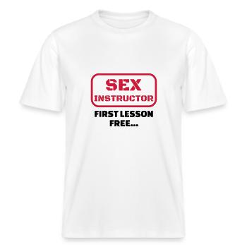 sexe / drague / seduction / fête / sexy / sex -  T-shirt unisexe RELAXED FIT en coton bio - blanc - Devant - Alina (178cm) & Michal (187cm)