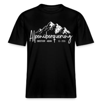 Alpenüberquerung 2026 E5 Oberstdorf Meran -  RELAXED FIT Unisex Organic T-Shirt - Schwarz - Vorne - Alina (178cm) & Michal (187cm)